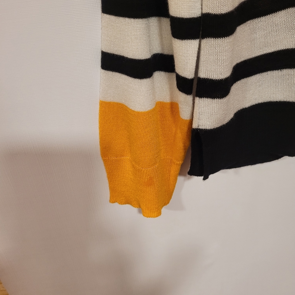 Zara Knit - Picture 4 of 5